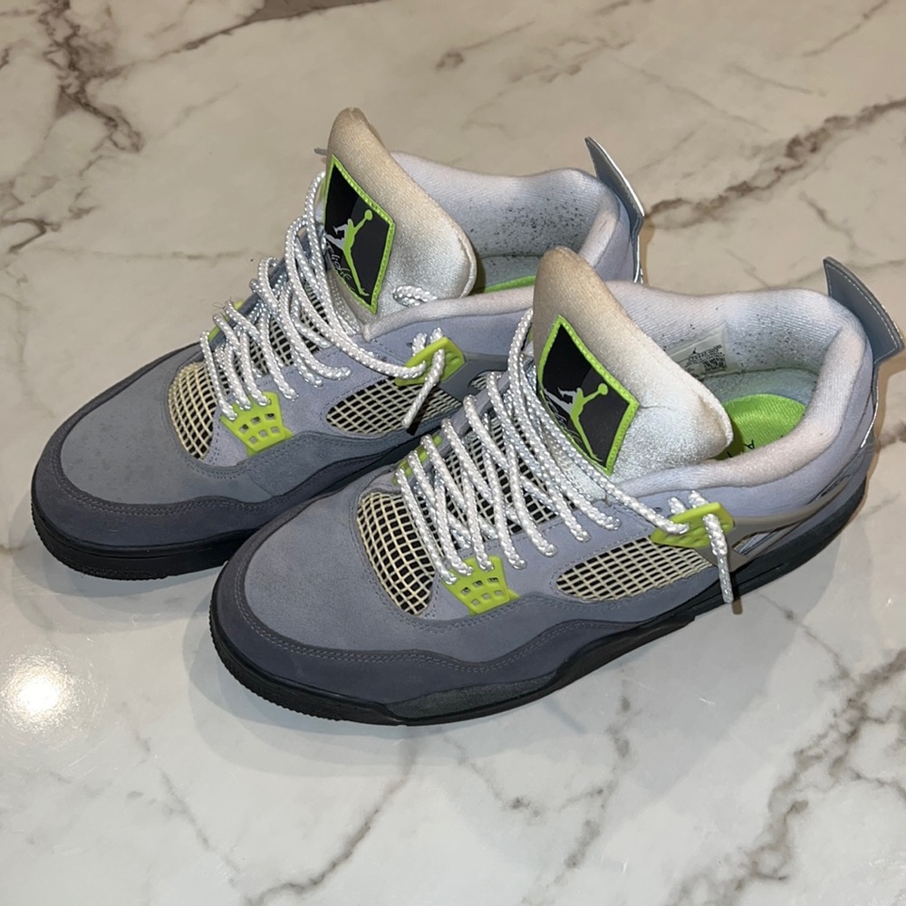 Mens Jordan 4 retro